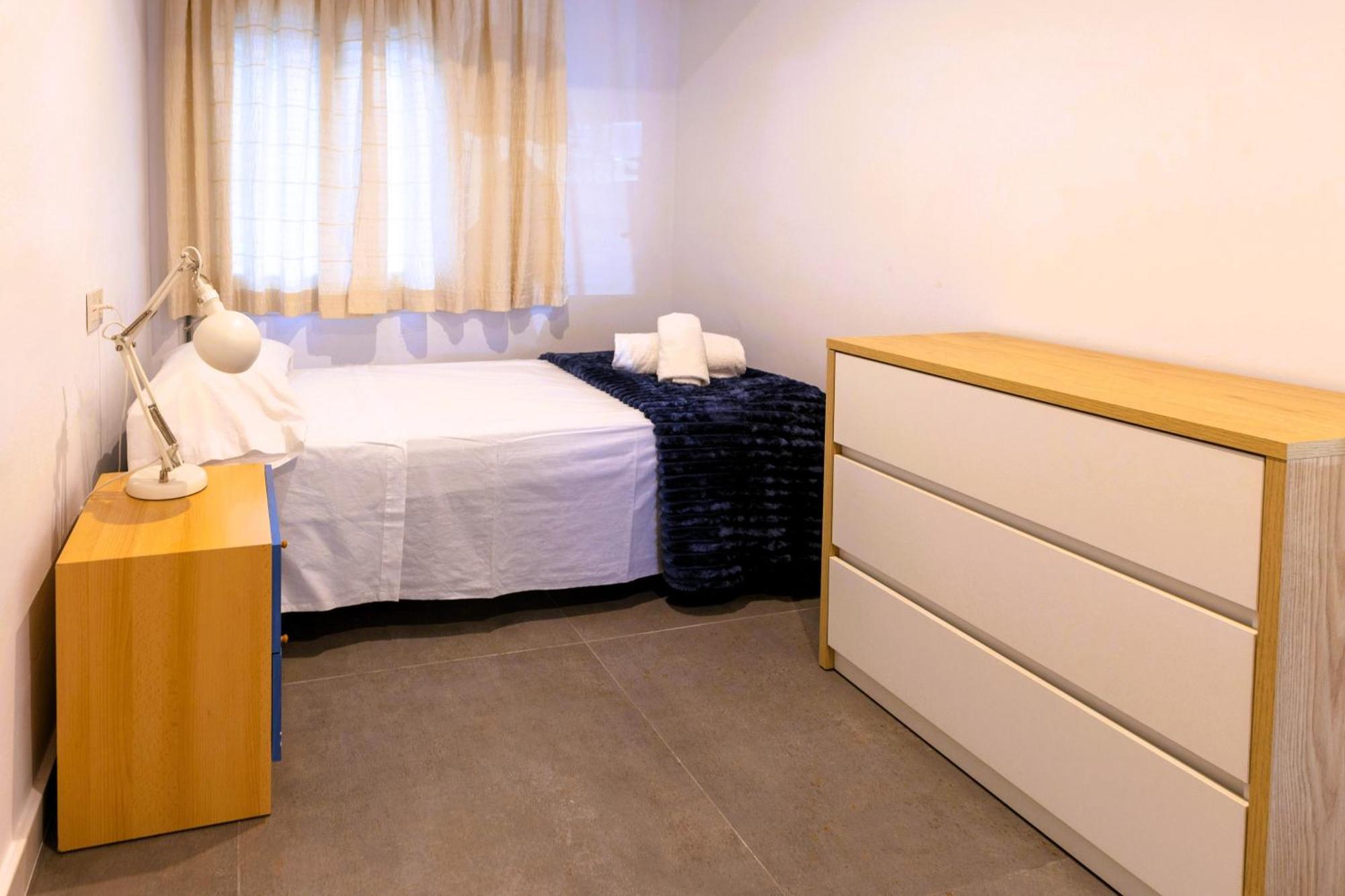 Suitur Beachfront Apartment Roc De Sant Gaieta Roda de Bara Bagian luar foto